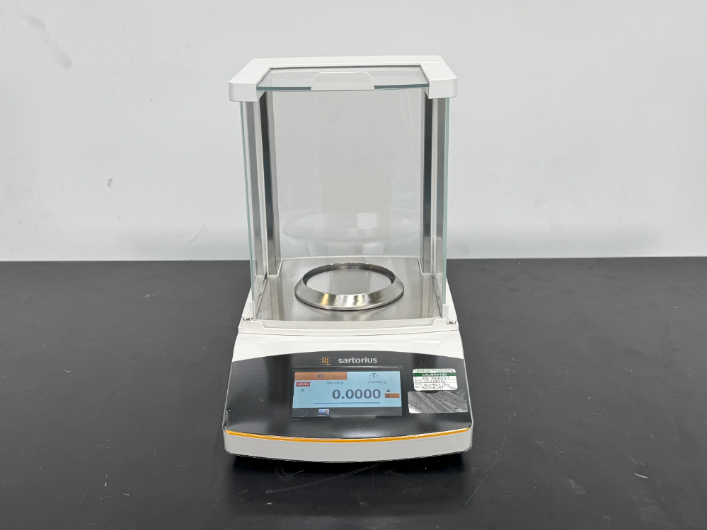 Image of Sartorius Secura Analytical Scale